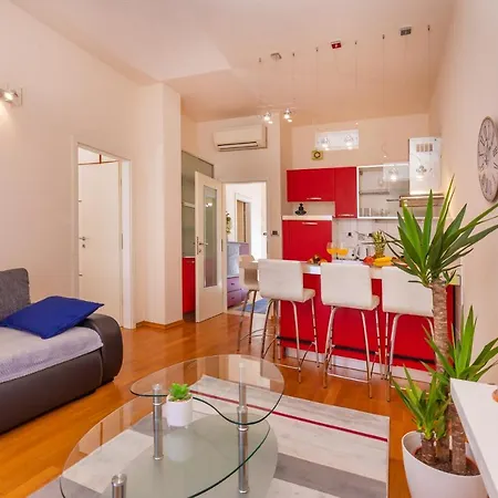Apartment Amf